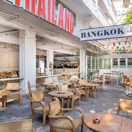 Green Group Hotel & Pool Bangkok Old Town